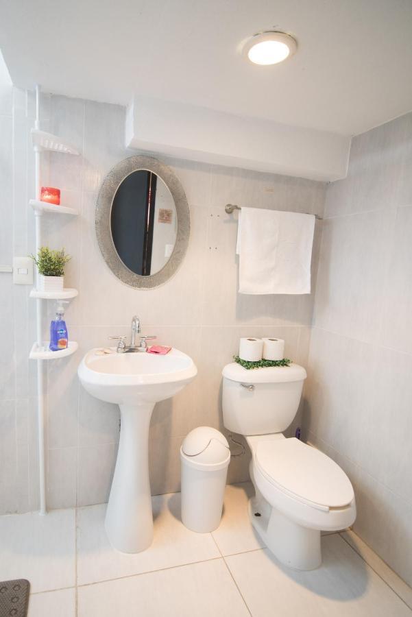 Htl & Suites Camino Real, Ubicacion, Parking, Facturamos كوليما المظهر الخارجي الصورة
